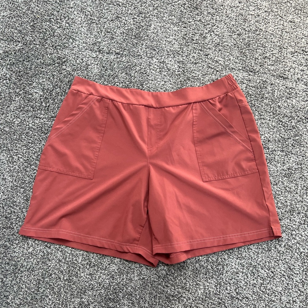 Avalanche Maroon Red Hiking Shorts XL